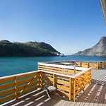 Vakantiepark Sakrisoy Rorbuer 3*
