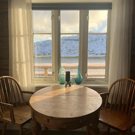 منتزه العطل Sakrisoy Rorbuer