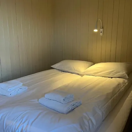 Holiday park Sakrisoy Rorbuer 3*