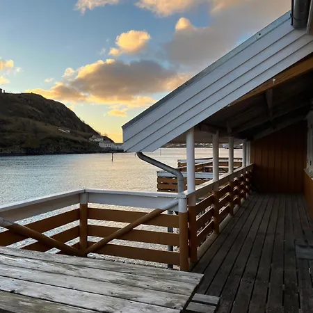 Sakrisoy Rorbuer Holiday park Reine