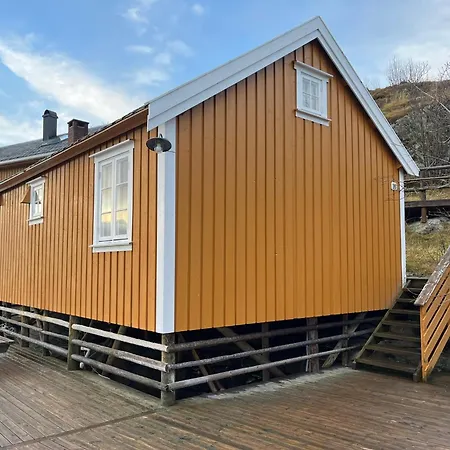 Holiday park Sakrisoy Rorbuer