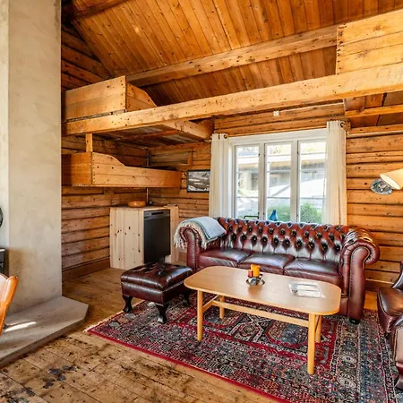 منتزه العطل Sakrisoy Rorbuer راين