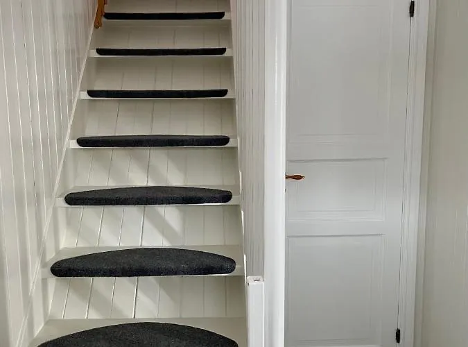 Sakrisoy Rorbuer Vakantiepark Reine