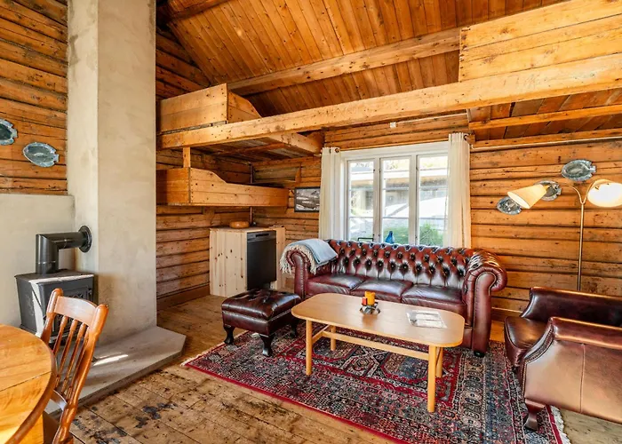 منتزه العطل Sakrisoy Rorbuer راين