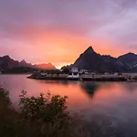 Sakrisoy Rorbuer Tatil parkı 3*