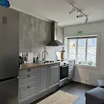 Sakrisoy Rorbuer 3* Reine