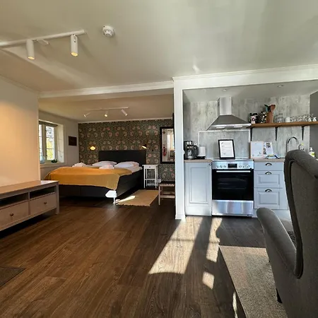 Sakrisoy Rorbuer 홀리데이파크 레이네